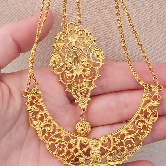 Vintage 1970's Egyptian Revival Tiered Chandelier Statement Necklace - Picture 12 of 14